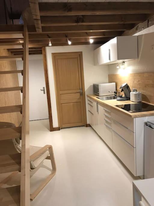 Studio 30M2 Centre De Cusset Ngoại thất bức ảnh