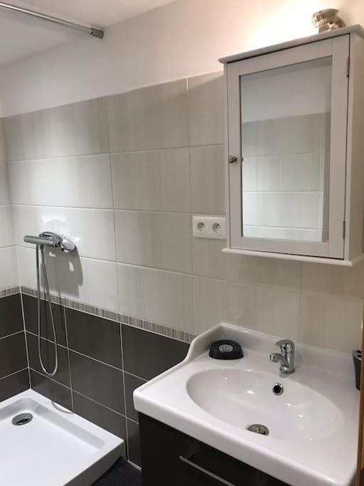 Studio 30M2 Centre De Cusset Ngoại thất bức ảnh